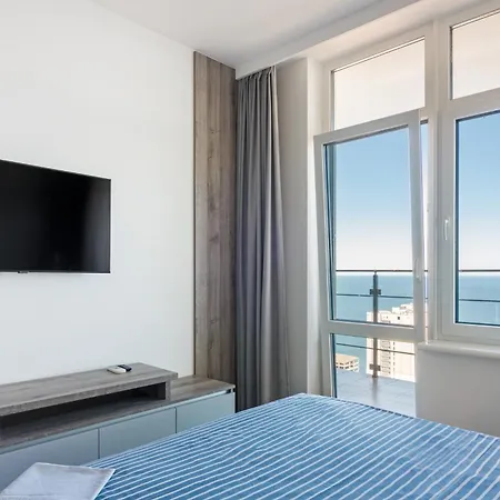 Apartment Kamanina Blessed Odessa